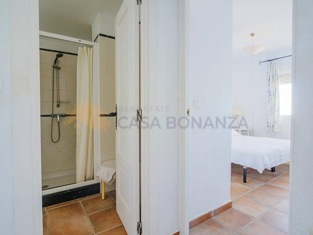 2 sovrum Lägenhet till salu i La Herradura - 340 000 € (Ref: 9554376)