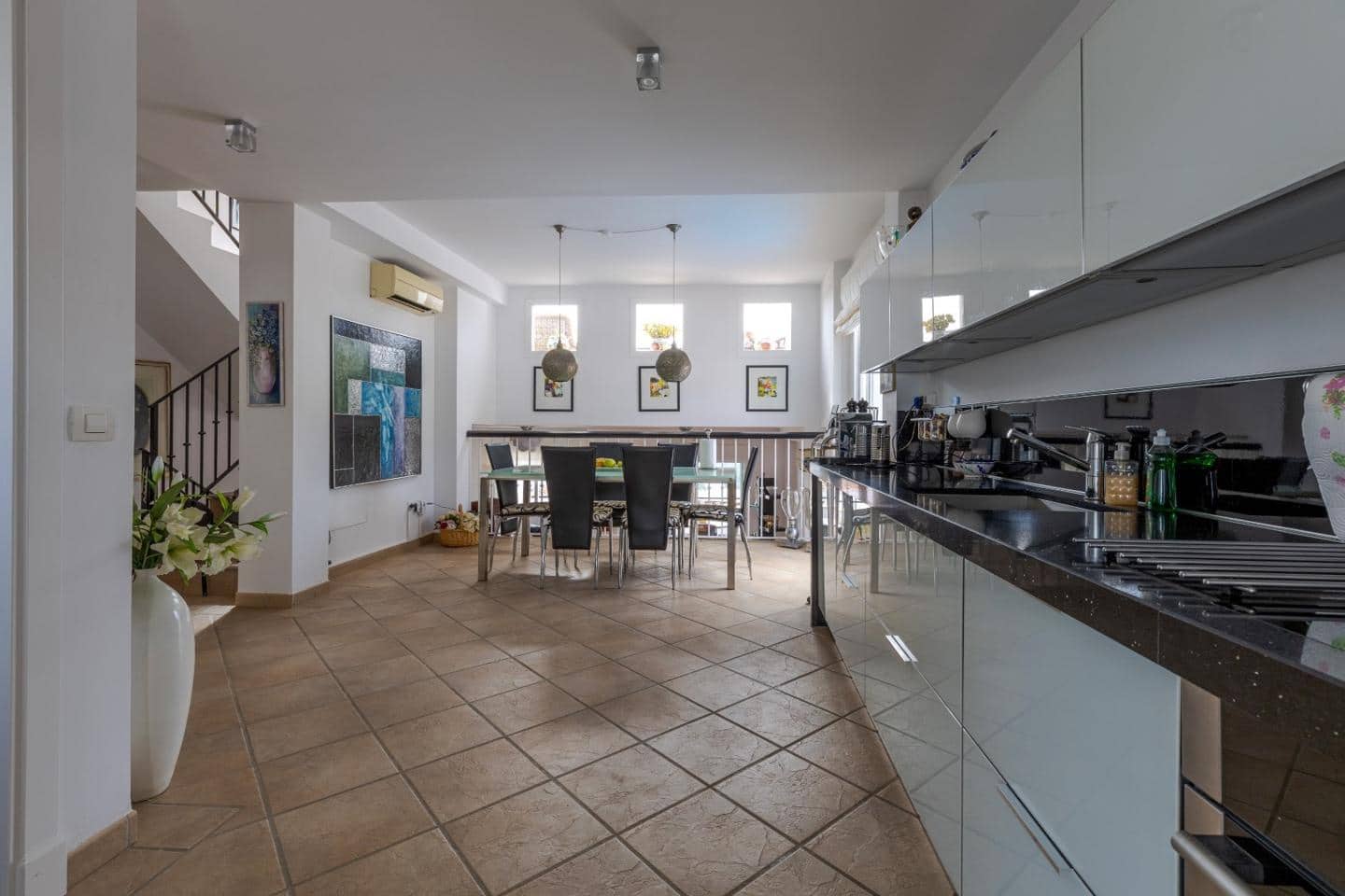 2 sovrum Villa till salu i Almunecar med pool - 495 000 € (Ref: 9575115)