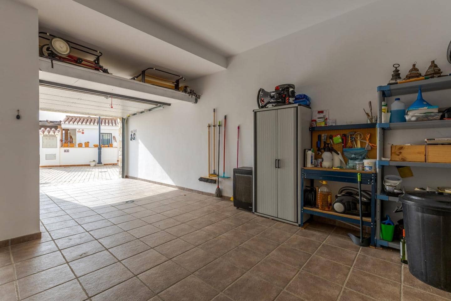 2 sovrum Villa till salu i Almunecar med pool - 495 000 € (Ref: 9575115)