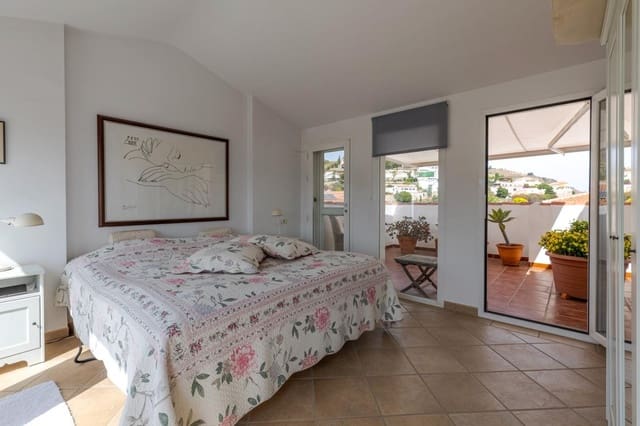 2 sovrum Villa till salu i Almuñécar med pool - 495 000 € (Ref: 9575115)