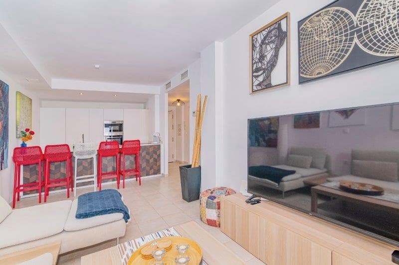 2 soverom Leilighet til salgs i Almunecar med svømmebasseng garasje - € 395 000 (Ref: 9620615)