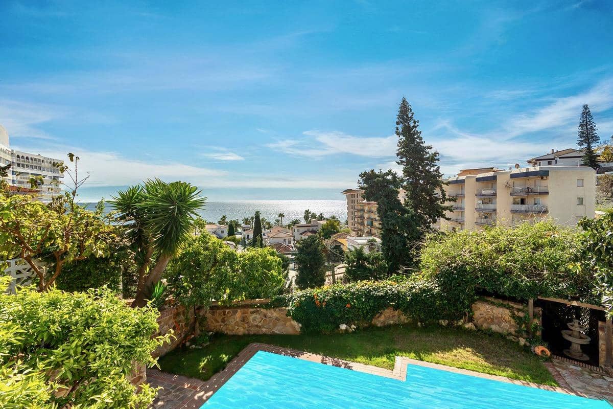 5 sypialnia Willa na sprzedaż w Almunecar z basenem - 950 000 € (Ref: 9639809)