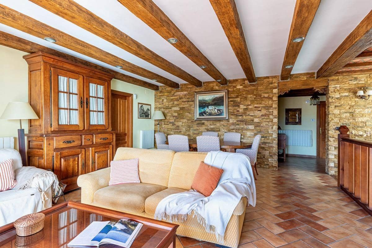 5 sypialnia Willa na sprzedaż w Almunecar z basenem - 950 000 € (Ref: 9639809)