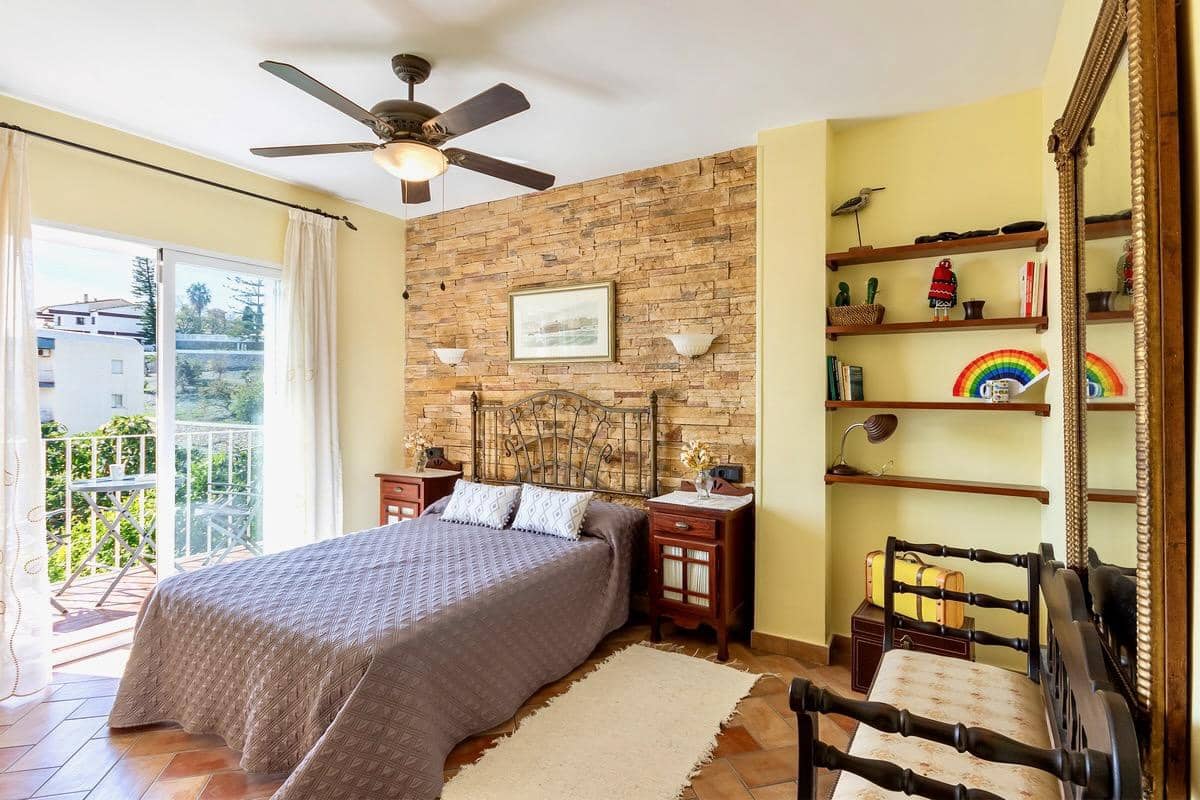 5 sypialnia Willa na sprzedaż w Almunecar z basenem - 950 000 € (Ref: 9639809)