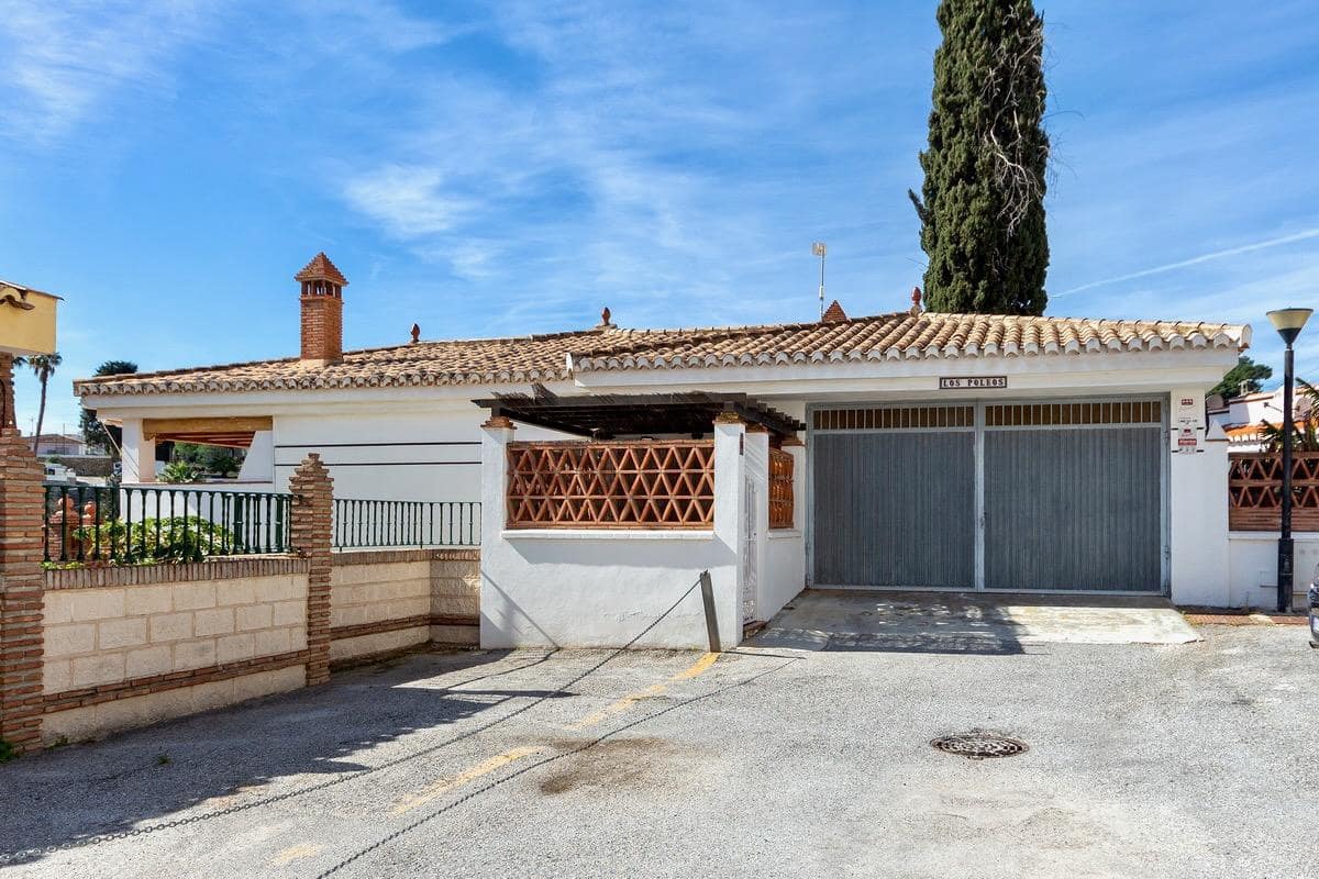 5 sypialnia Willa na sprzedaż w Almunecar z basenem - 950 000 € (Ref: 9639809)