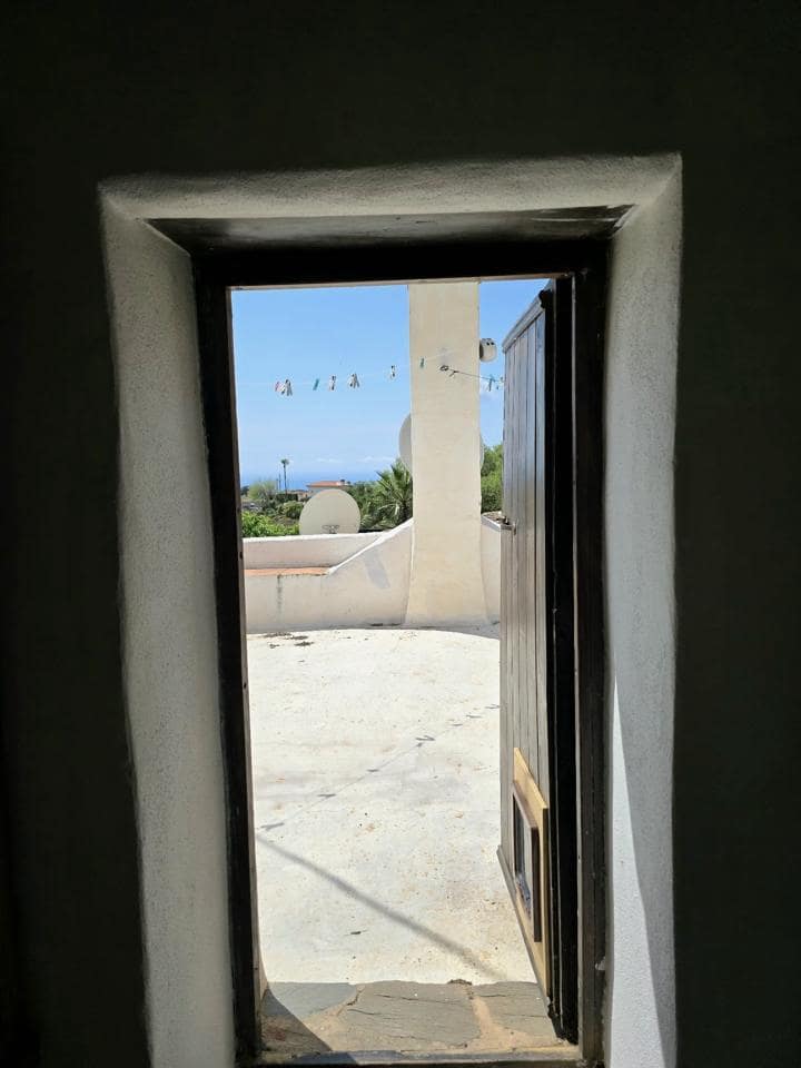 3 bedroom Villa for sale in Almunecar with pool garage - € 315,000 (Ref: 9826809)