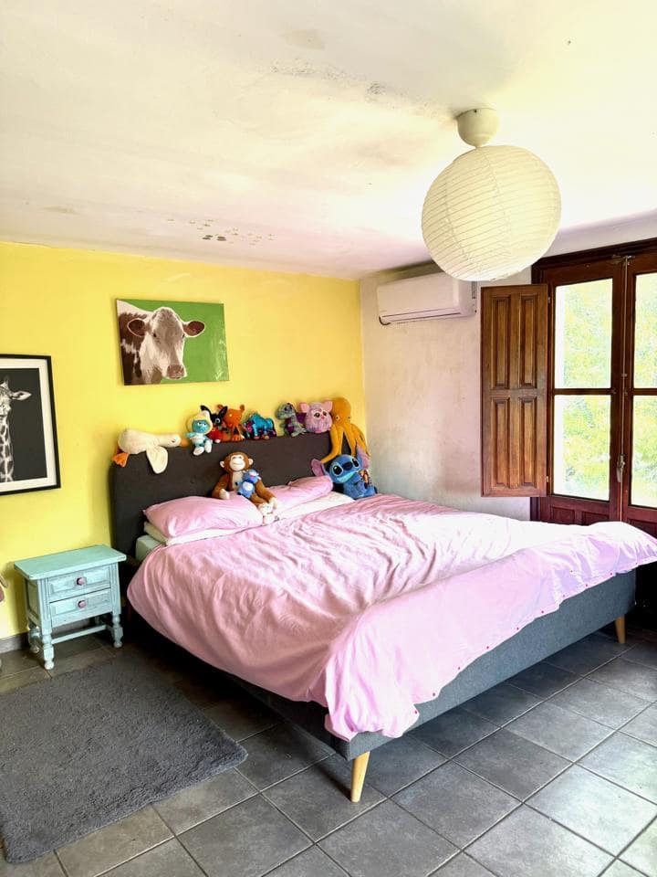 3 bedroom Villa for sale in Almunecar with pool garage - € 315,000 (Ref: 9826809)
