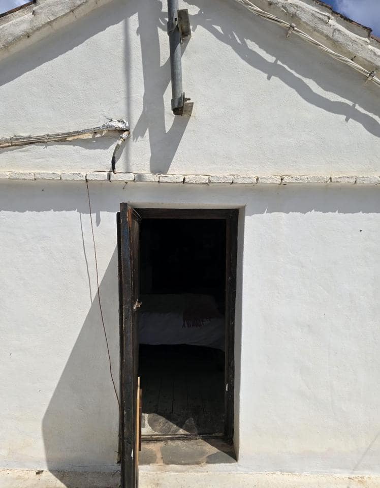 3 bedroom Villa for sale in Almunecar with pool garage - € 315,000 (Ref: 9826809)