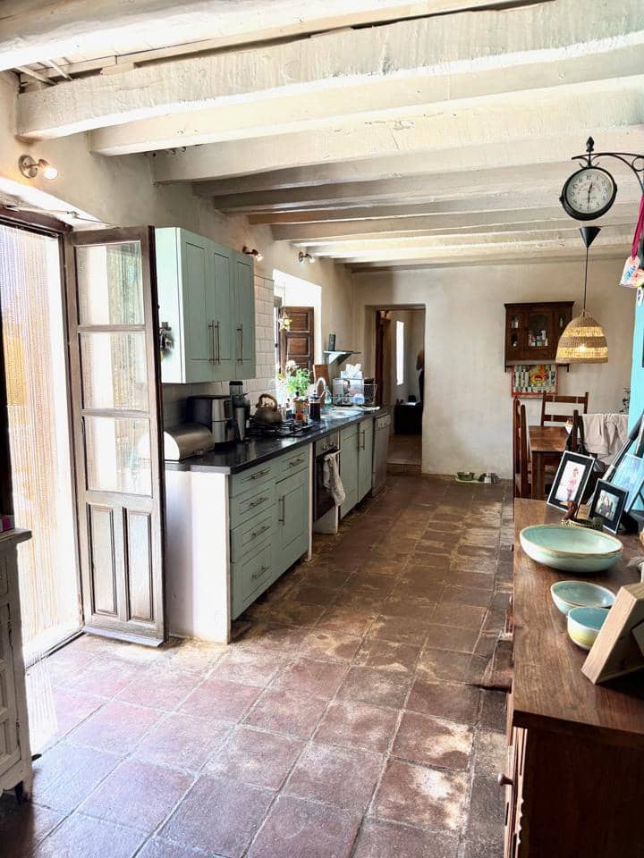 3 bedroom Villa for sale in Almunecar with pool garage - € 315,000 (Ref: 9826809)