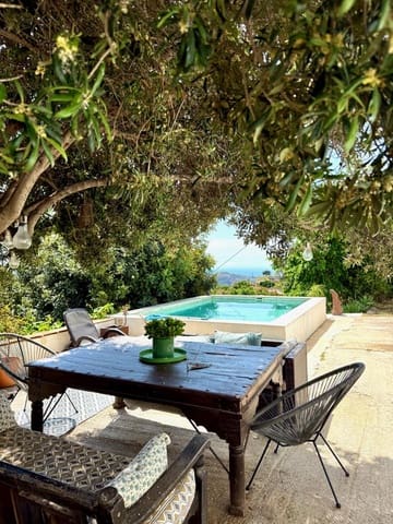 3 slaapkamer Villa te koop in Almuñécar met zwembad garage - € 315.000 (Ref: 9826809)