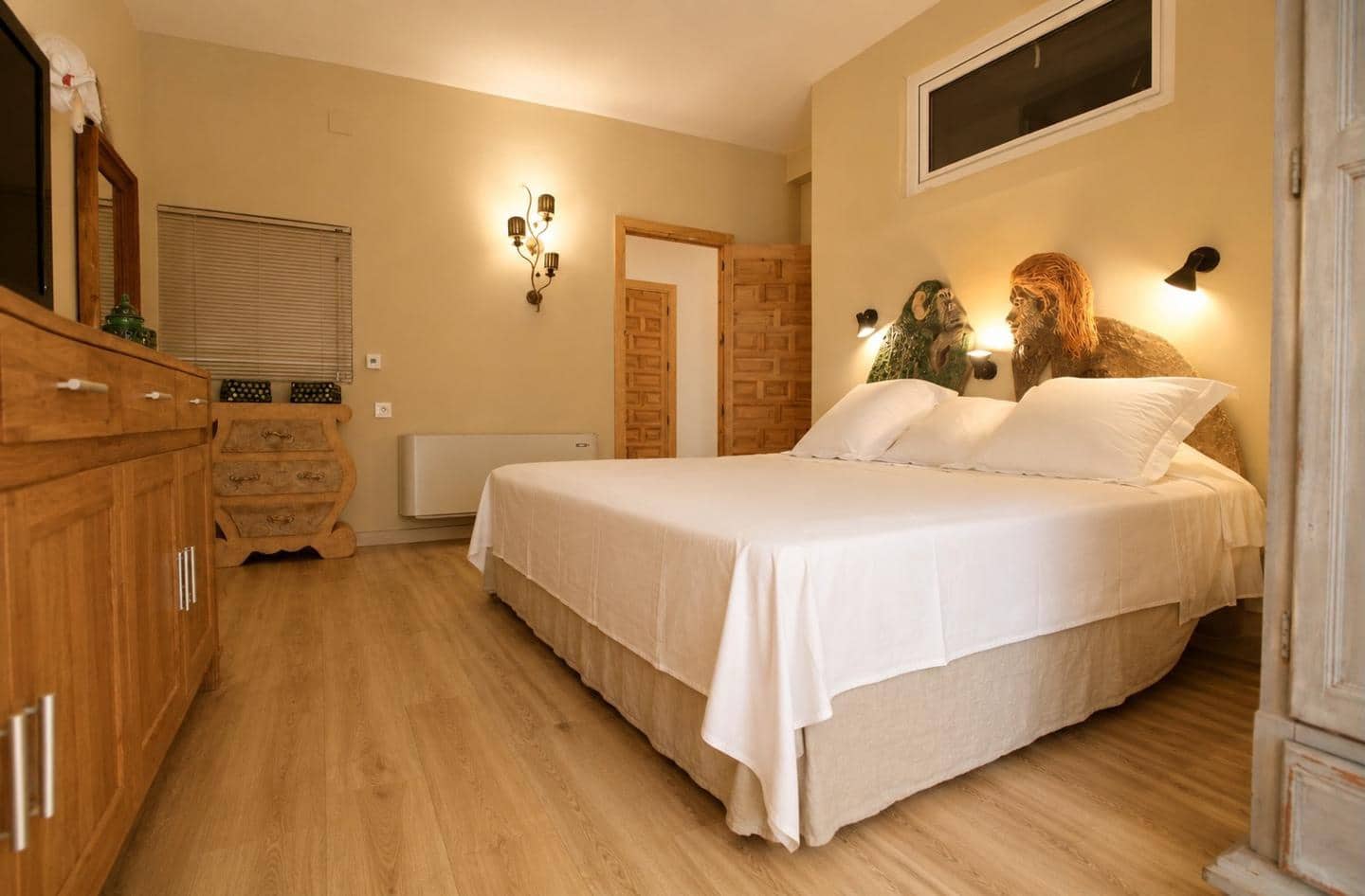 9 chambre Villa/Maison à vendre à Melegis avec piscine garage - 1 150 000 € (Ref: 9830305)