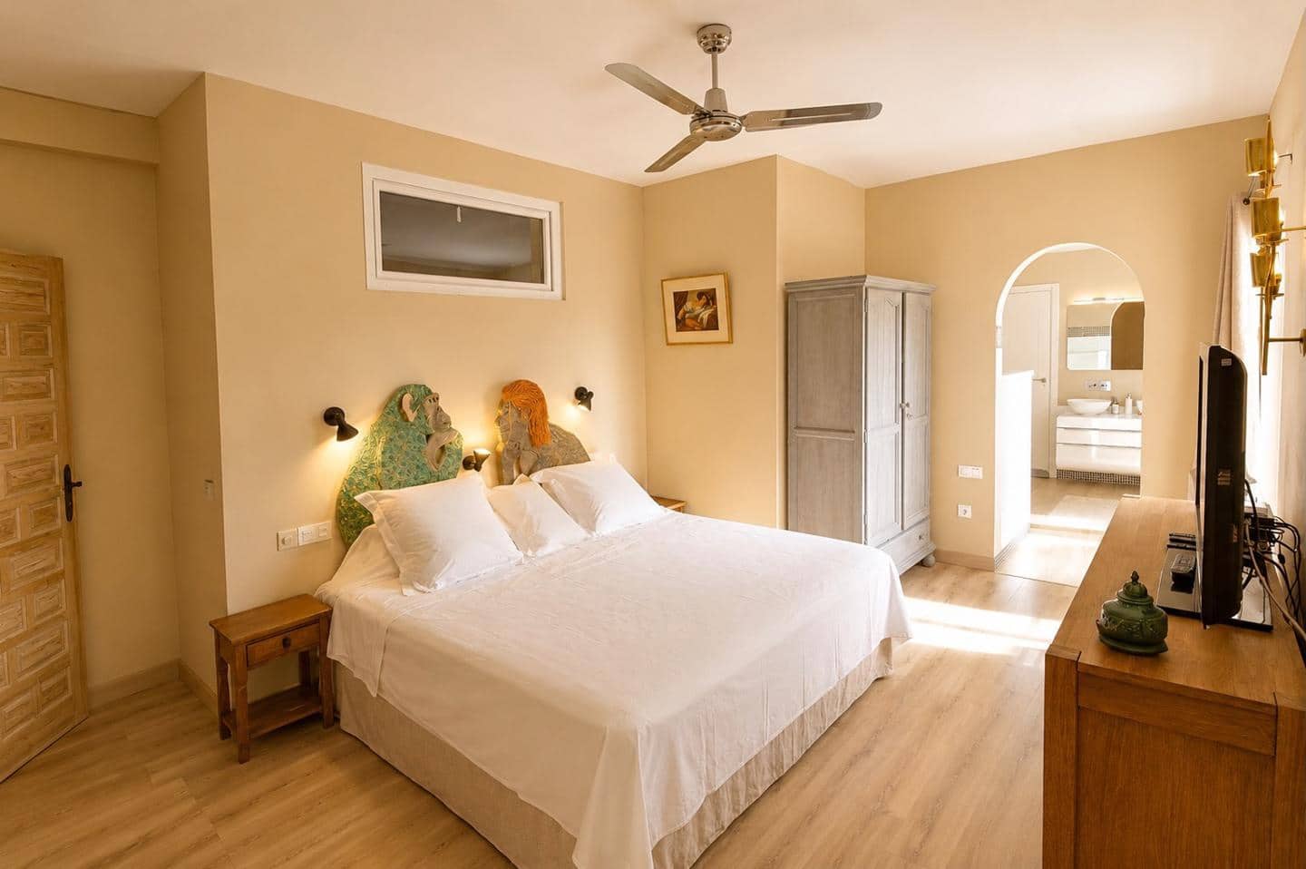 9 chambre Villa/Maison à vendre à Melegis avec piscine garage - 1 150 000 € (Ref: 9830305)