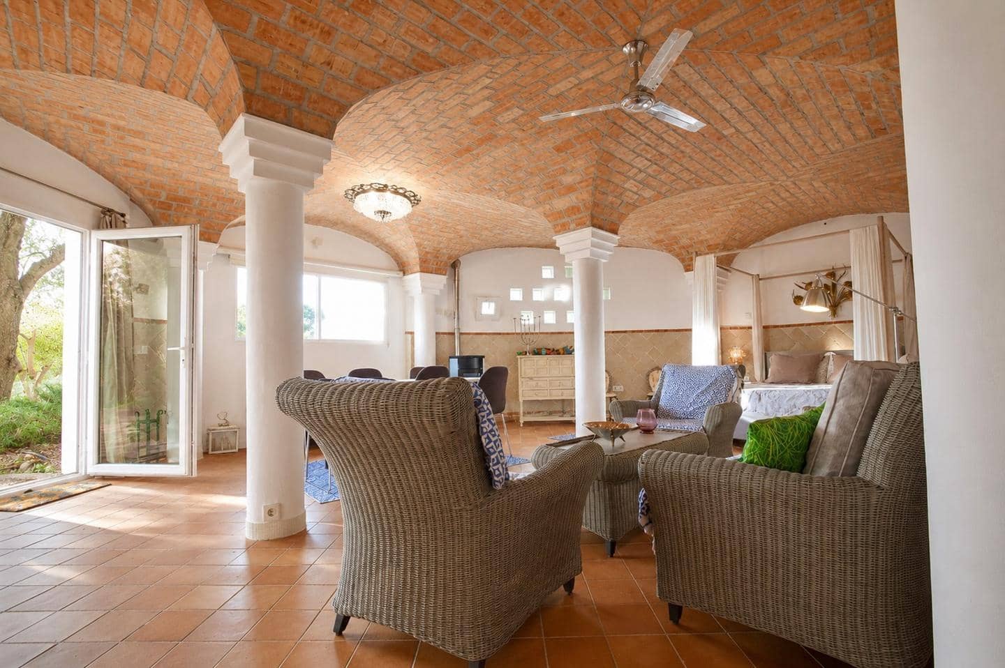 9 chambre Villa/Maison à vendre à Melegis avec piscine garage - 1 150 000 € (Ref: 9830305)