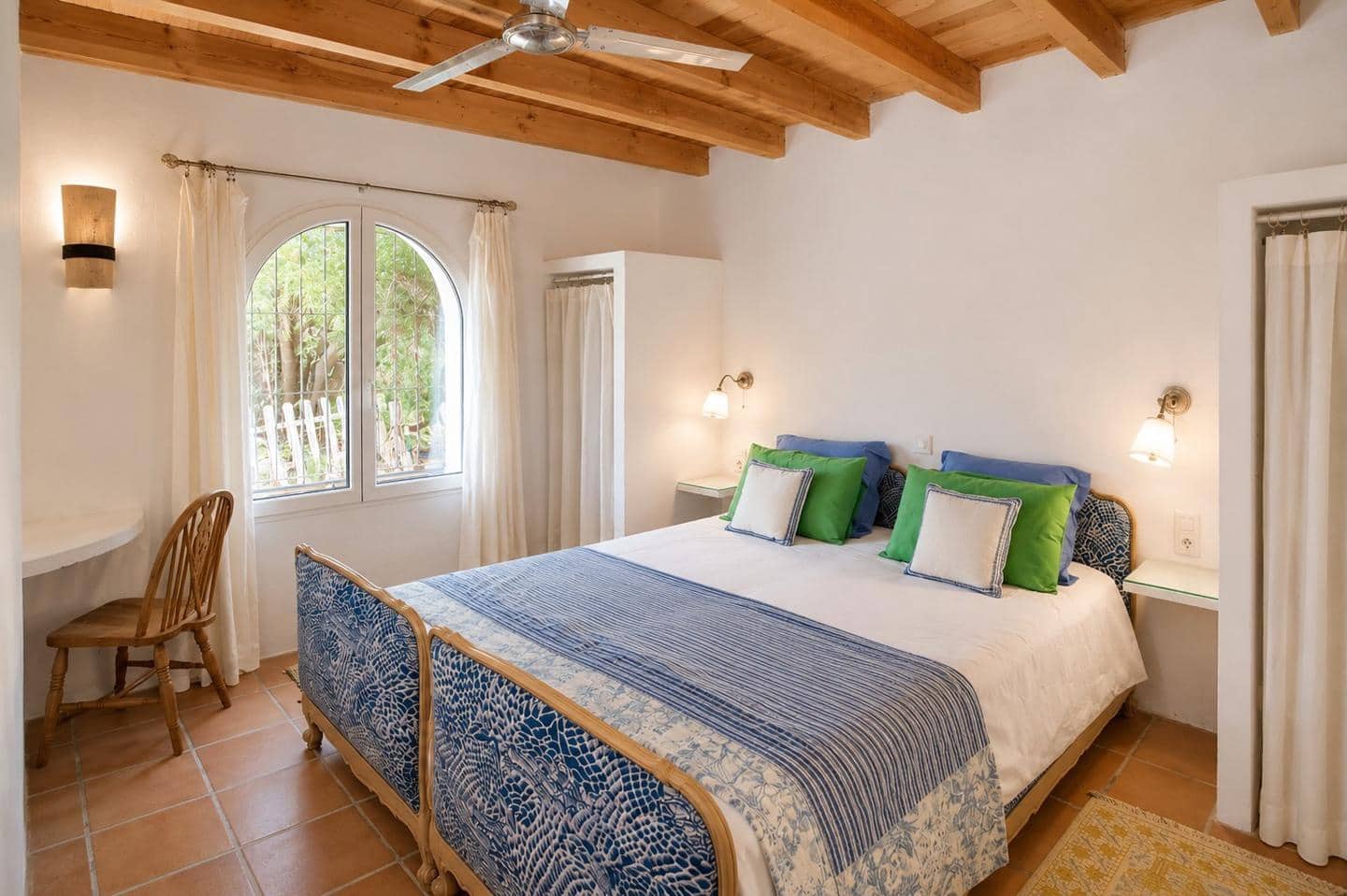 9 chambre Villa/Maison à vendre à Melegis avec piscine garage - 1 150 000 € (Ref: 9830305)