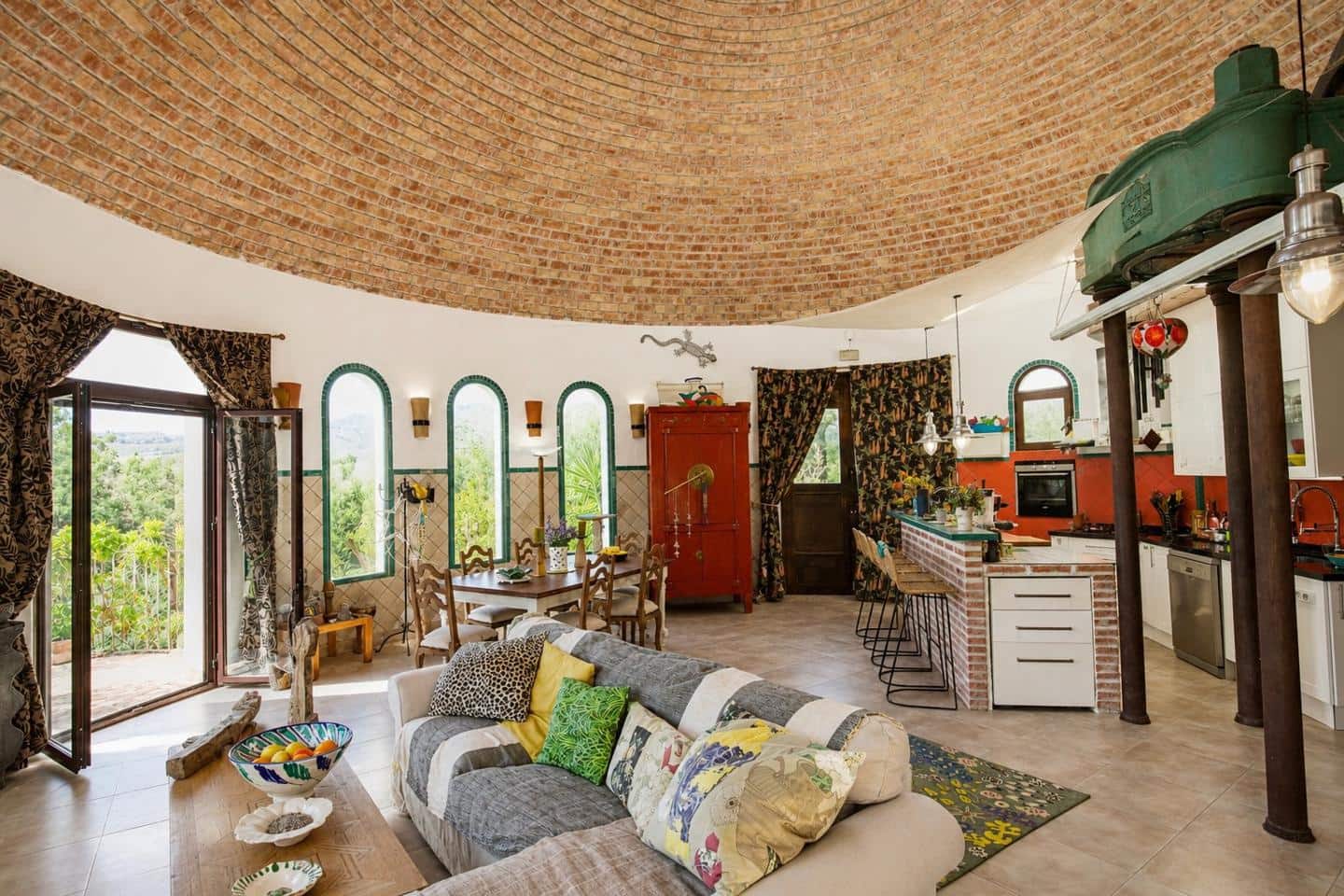 9 chambre Villa/Maison à vendre à Melegis avec piscine garage - 1 150 000 € (Ref: 9830305)
