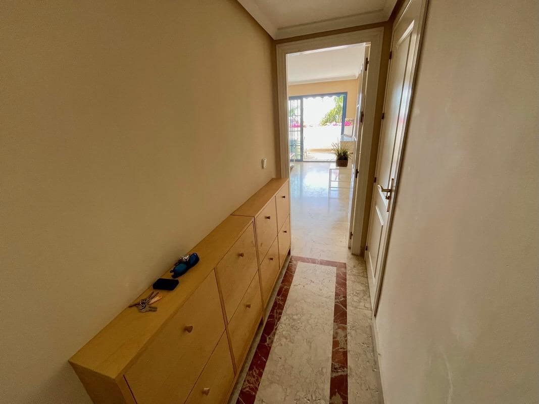2 bedroom Flat for sale in Almunecar with pool garage - € 358,000 (Ref: 9834576)