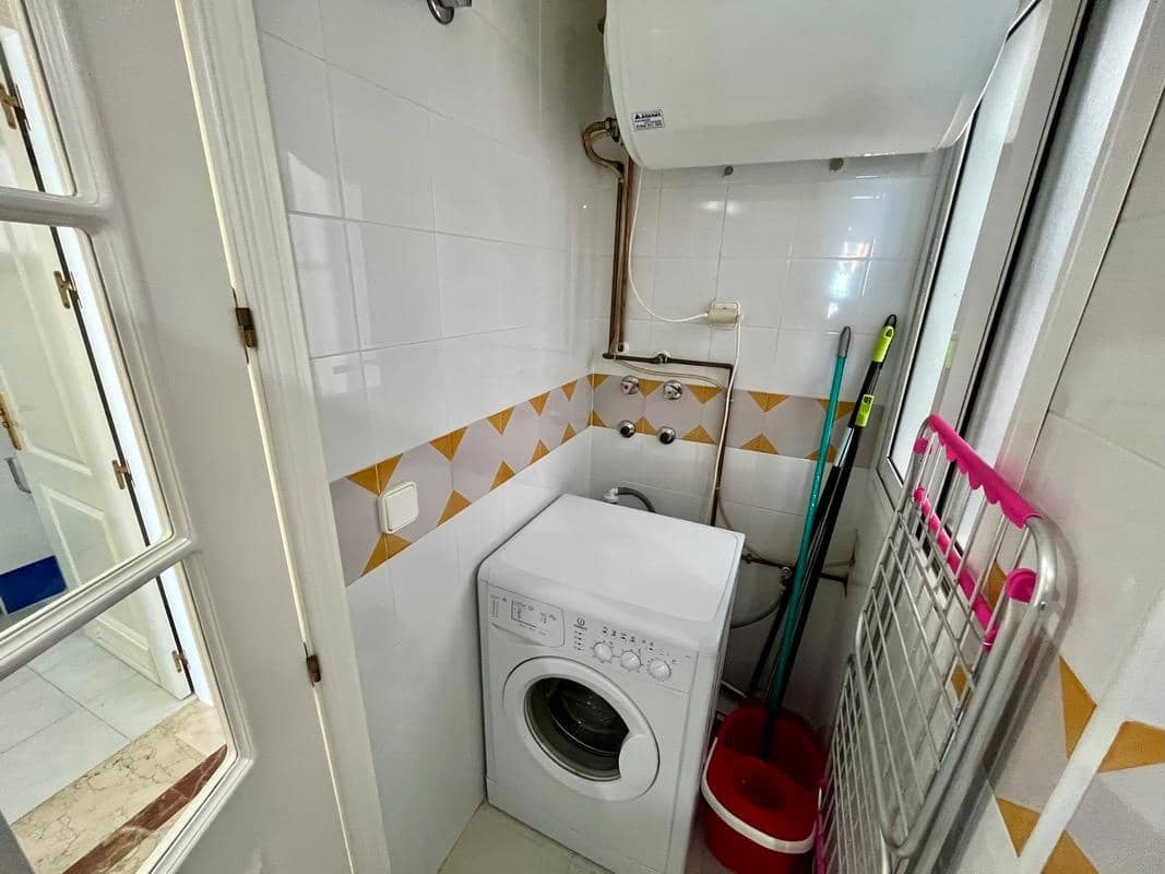 2 bedroom Flat for sale in Almunecar with pool garage - € 358,000 (Ref: 9834576)