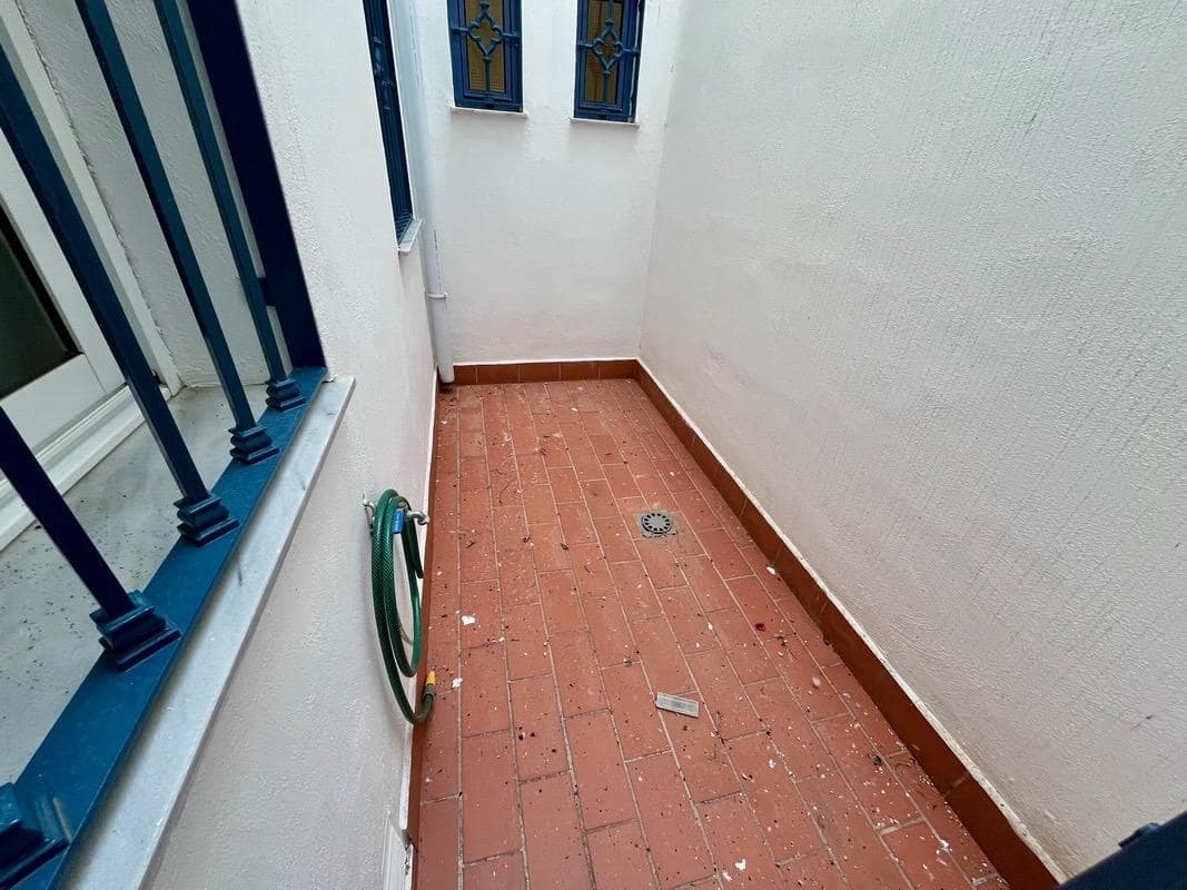 2 bedroom Flat for sale in Almunecar with pool garage - € 358,000 (Ref: 9834576)