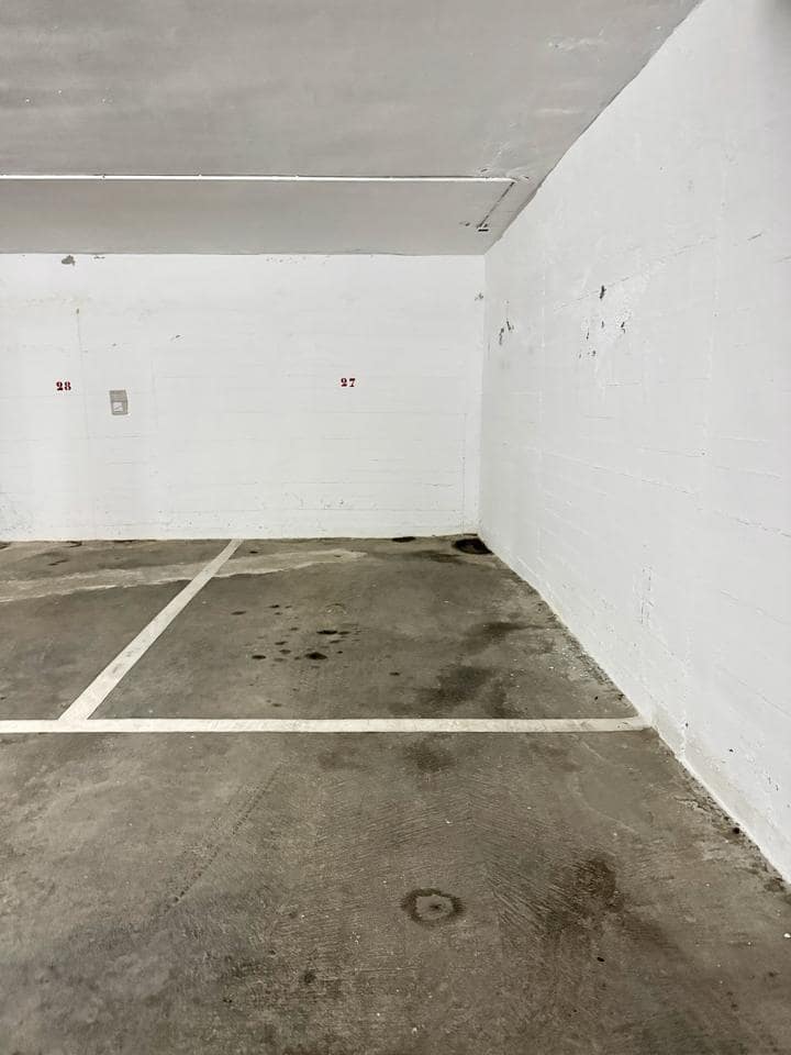 Garage til salg i Almunecar - € 35.000 (Ref: 9850162)