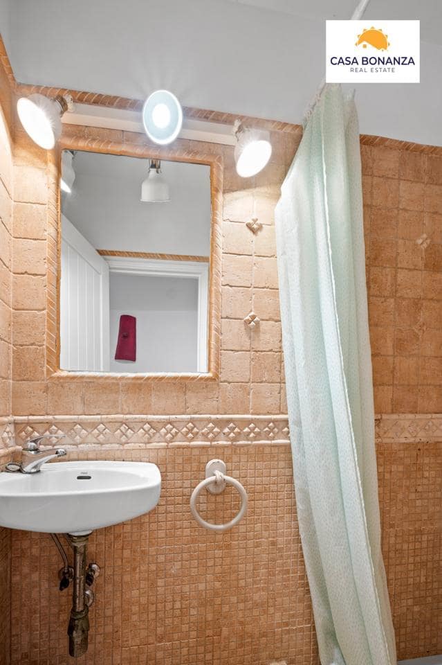 Chalet de 4 habitaciones en La Herradura en venta con piscina garaje - 699.000 € (Ref: 9891495)