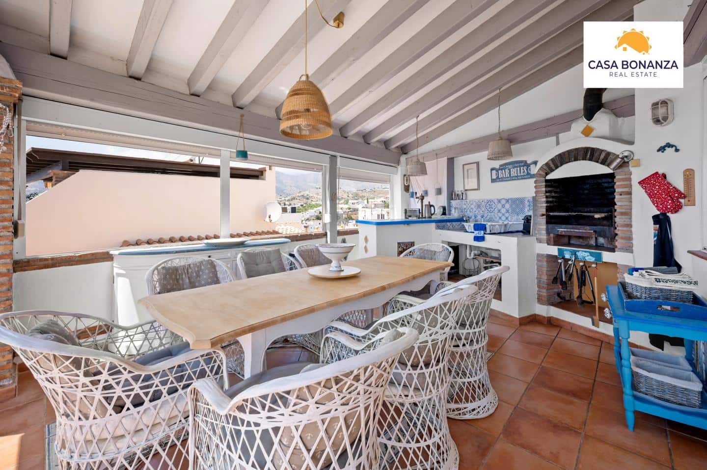 Chalet de 4 habitaciones en La Herradura en venta con piscina garaje - 699.000 € (Ref: 9891495)