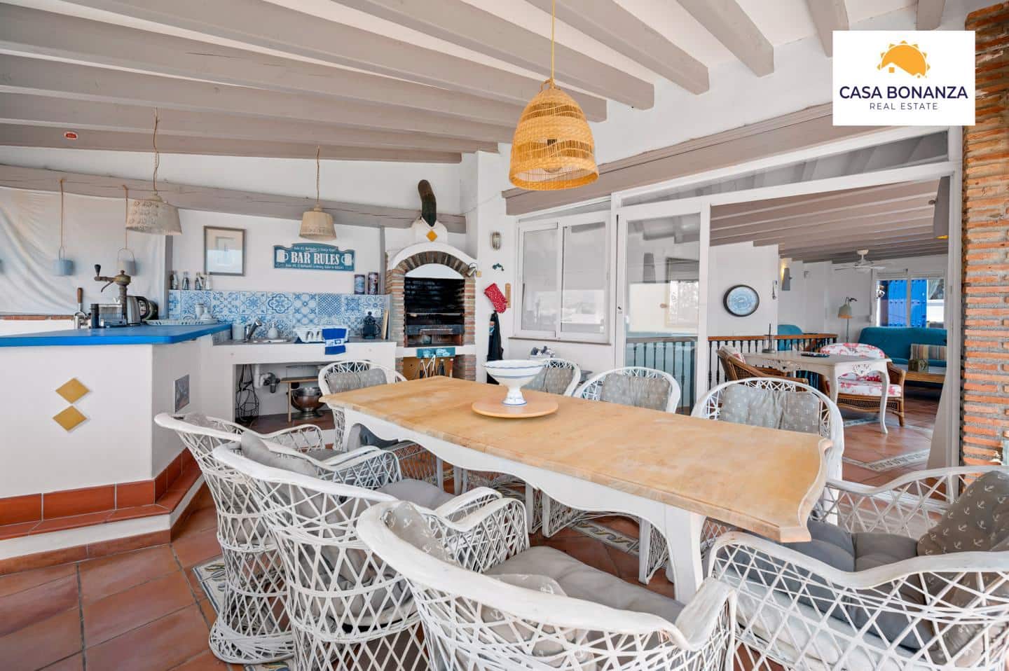 Chalet de 4 habitaciones en La Herradura en venta con piscina garaje - 699.000 € (Ref: 9891495)