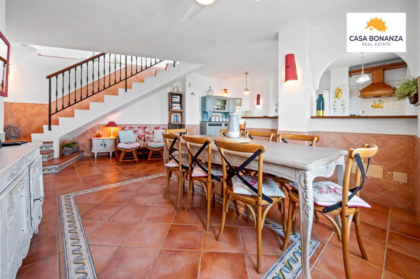 Chalet de 4 habitaciones en La Herradura en venta con piscina garaje - 699.000 € (Ref: 9891495)