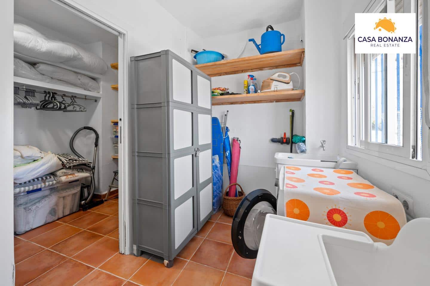 Chalet de 4 habitaciones en La Herradura en venta con piscina garaje - 699.000 € (Ref: 9891495)
