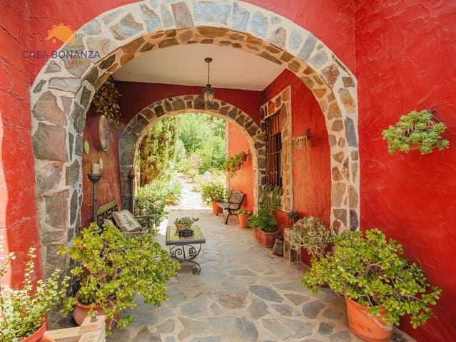 Finca/Casa Rural de 2 habitaciones en Jete en venta con piscina garaje - 389.000 € (Ref: 9931125)