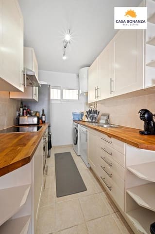 Piso de 2 habitaciones en Almuñécar en venta con piscina - 450.000 € (Ref: 9936874)