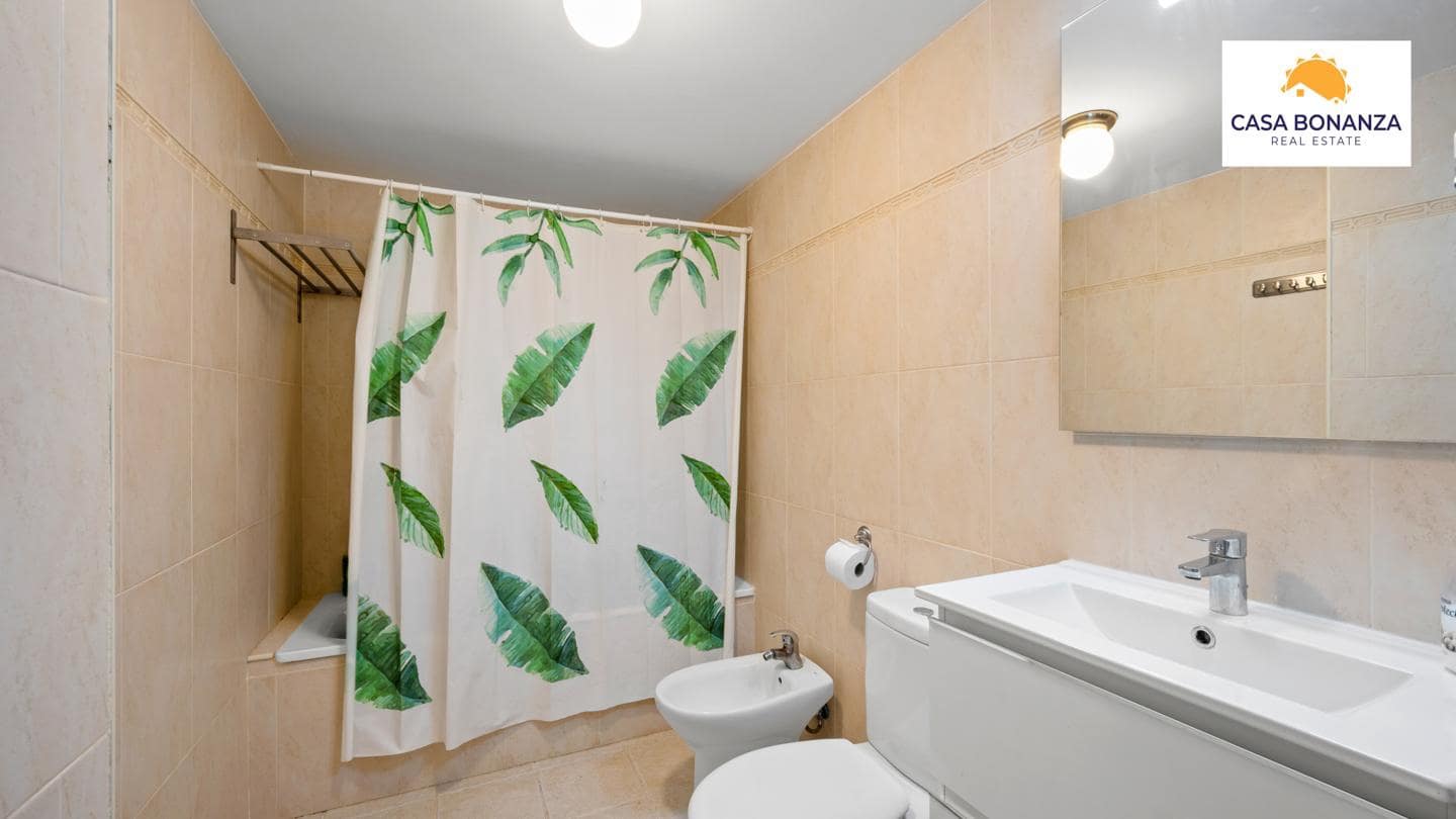 2 bedroom Flat for sale in Almunecar with pool - € 450,000 (Ref: 9936874)