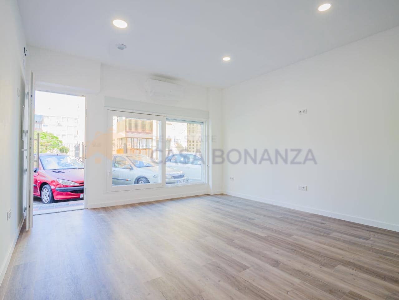 Flat for sale in Almunecar - € 178,500 (Ref: 9974511)