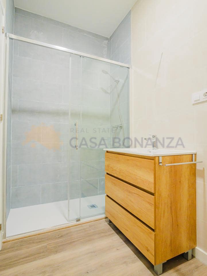 Flat for sale in Almunecar - € 178,500 (Ref: 9974511)