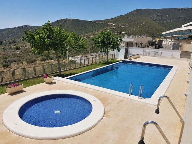 Moradia em Banda para venda em Peñíscola com piscina garagem - 255 000 € (Ref: 10149412)