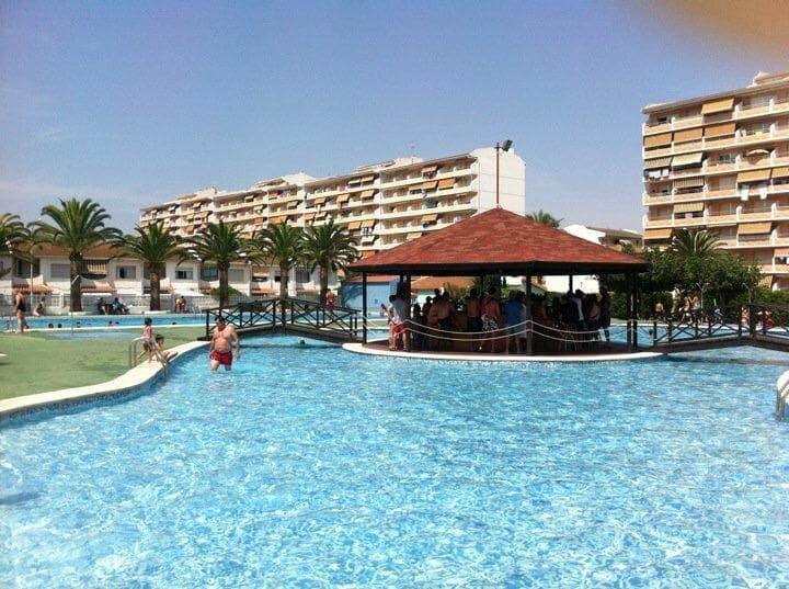 4 soveværelse Rækkehus til salg i Peniscola med swimmingpool garage - € 278.000 (Ref: 7404785)