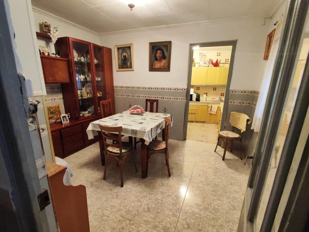 3 soveværelse Byhus til salg i Benicarlo - € 98.000 (Ref: 7518077)