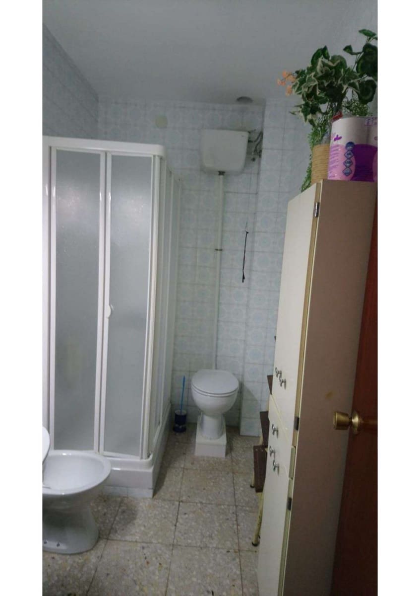 6 soveværelse Byhus til salg i Santa Magdalena de Polpis med garage - € 102.000 (Ref: 7615013)