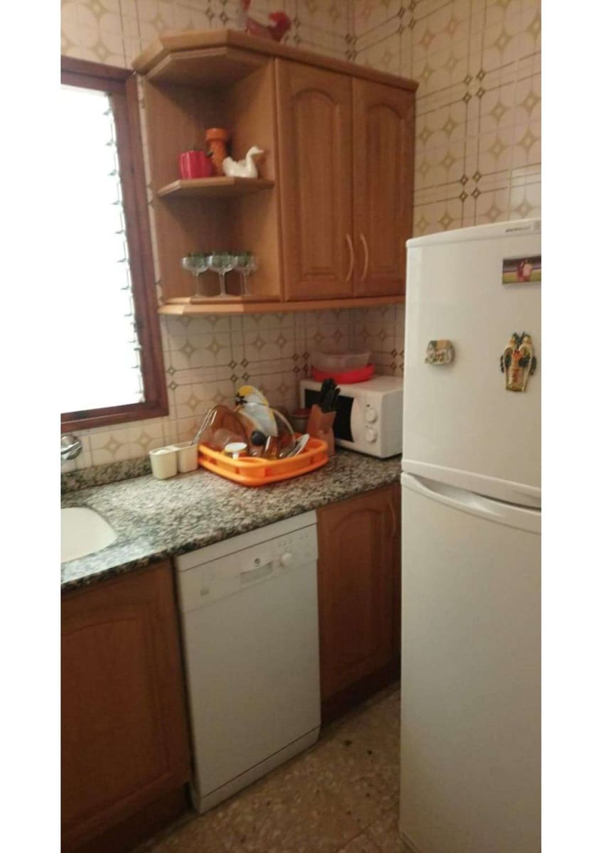 6 soveværelse Byhus til salg i Santa Magdalena de Polpis med garage - € 102.000 (Ref: 7615013)