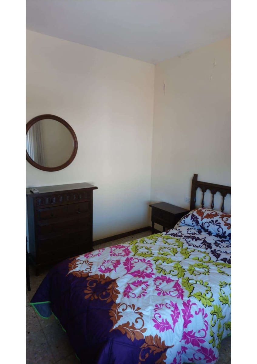 6 soveværelse Byhus til salg i Santa Magdalena de Polpis med garage - € 102.000 (Ref: 7615013)