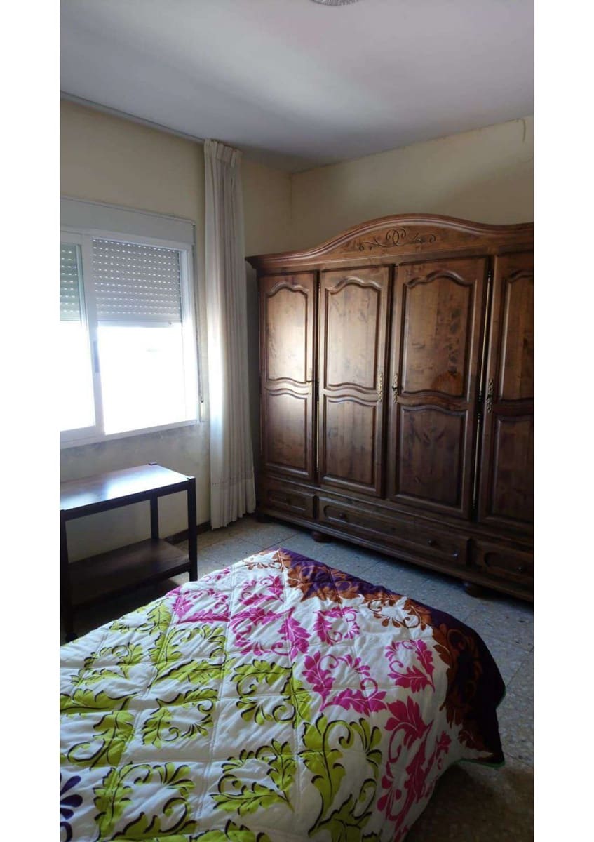 6 soveværelse Byhus til salg i Santa Magdalena de Polpis med garage - € 102.000 (Ref: 7615013)