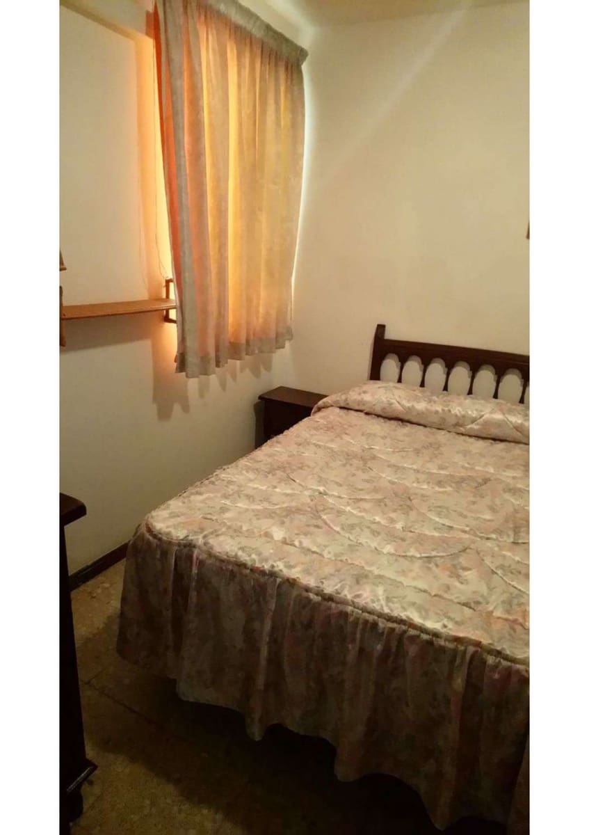 6 soveværelse Byhus til salg i Santa Magdalena de Polpis med garage - € 102.000 (Ref: 7615013)