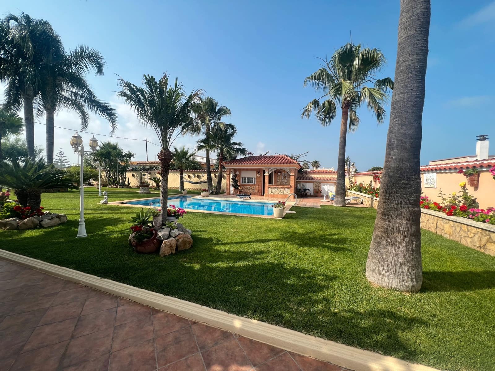 Villa for sale in Benicarlo - € 260,000 (Ref: 7650799)