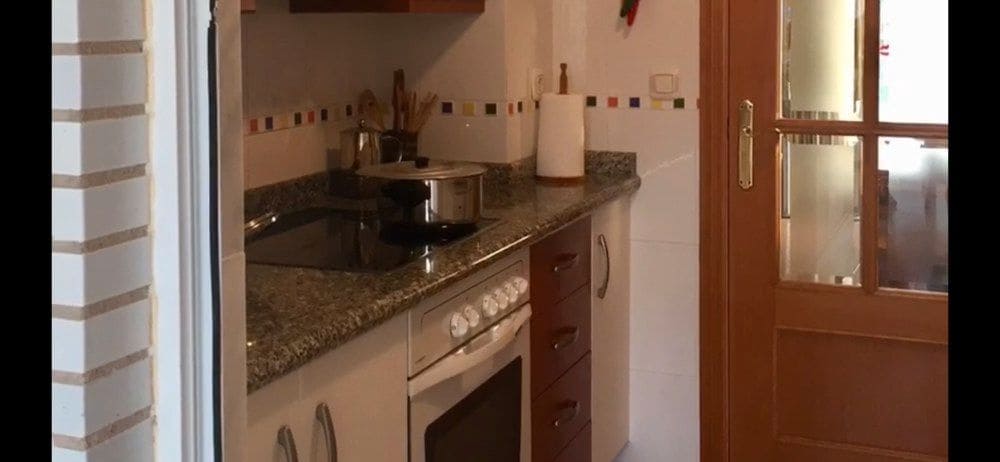 2 soverom Strandleiligheter til salgs i Peniscola med svømmebasseng garasje - € 285 000 (Ref: 7921875)