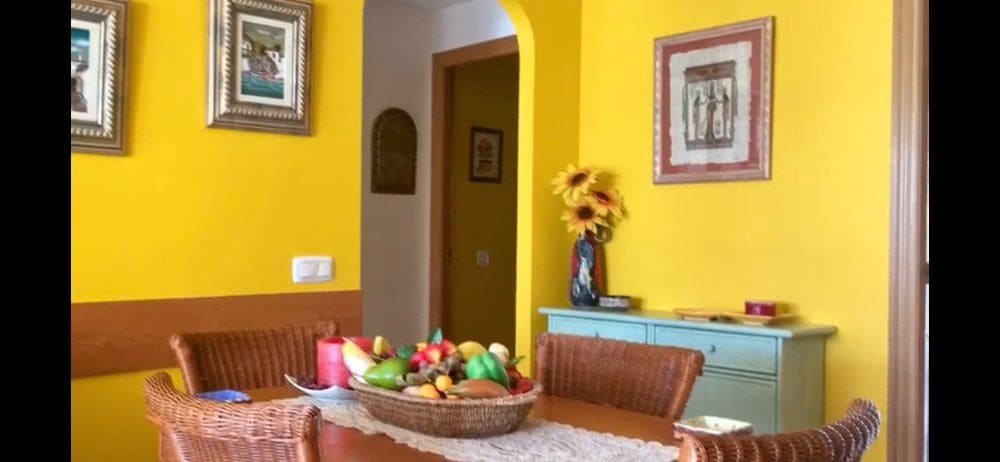 2 soverom Strandleiligheter til salgs i Peniscola med svømmebasseng garasje - € 285 000 (Ref: 7921875)