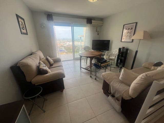 3 soverom Kjedet enebolig til salgs i Peñíscola med svømmebasseng garasje - € 197 000 (Ref: 9075562)