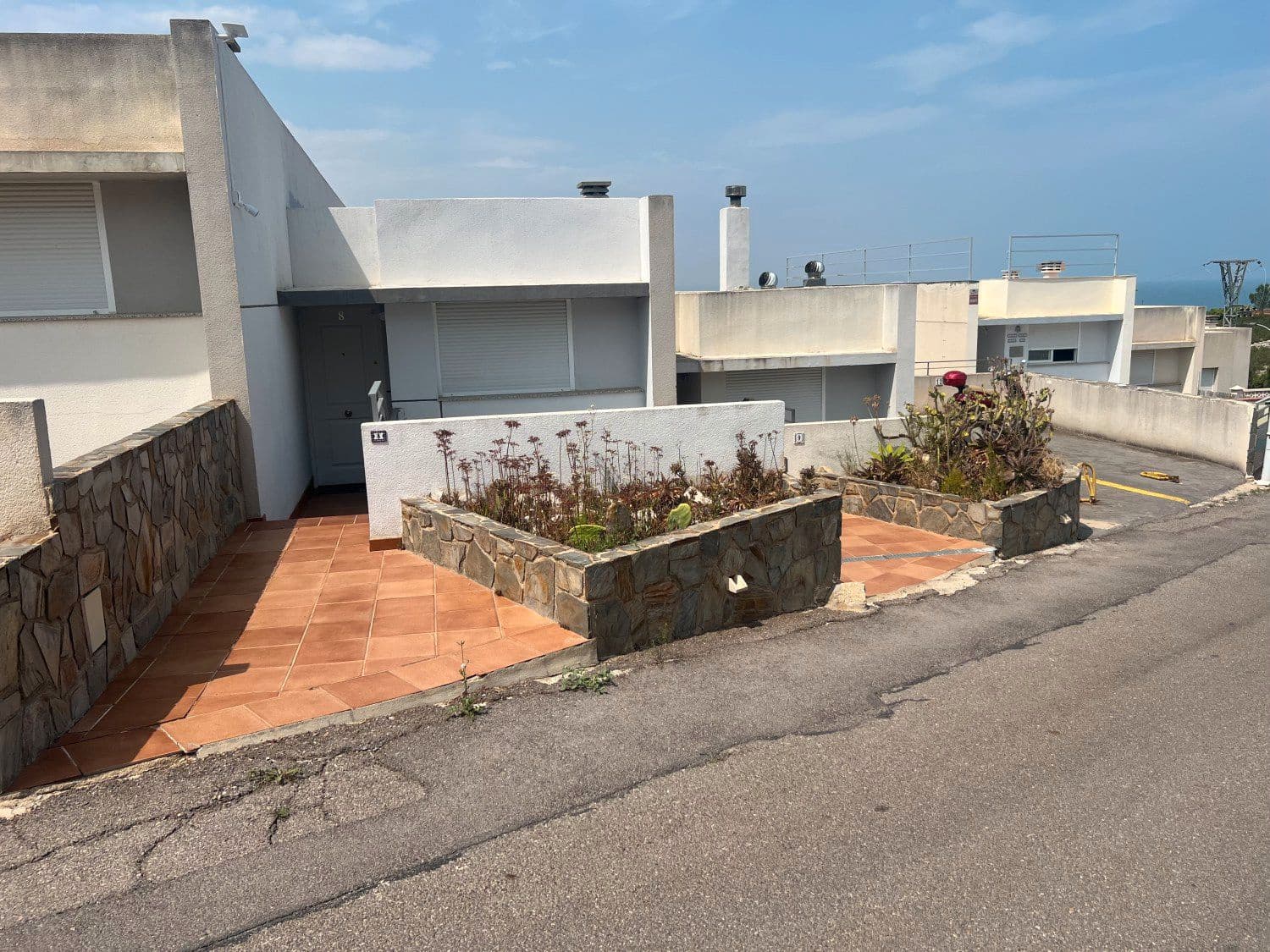 3 soverom Kjedet enebolig til salgs i Peniscola med svømmebasseng garasje - € 197 000 (Ref: 9075562)