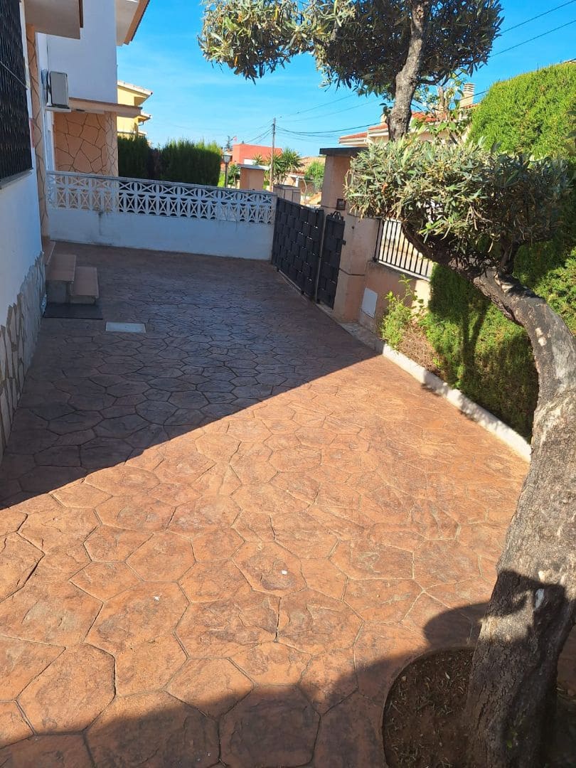 4 soveværelse Semi-Rækkehus til salg i Peniscola med swimmingpool garage - € 240.000 (Ref: 9105920)