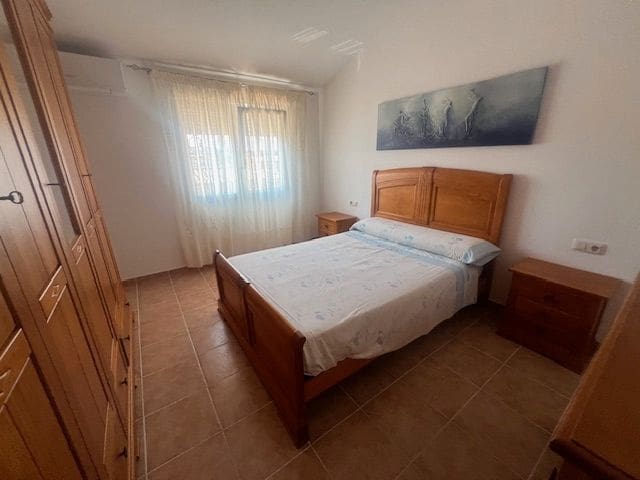 4 soveværelse Semi-Rækkehus til salg i Peniscola med swimmingpool garage - € 240.000 (Ref: 9105920)