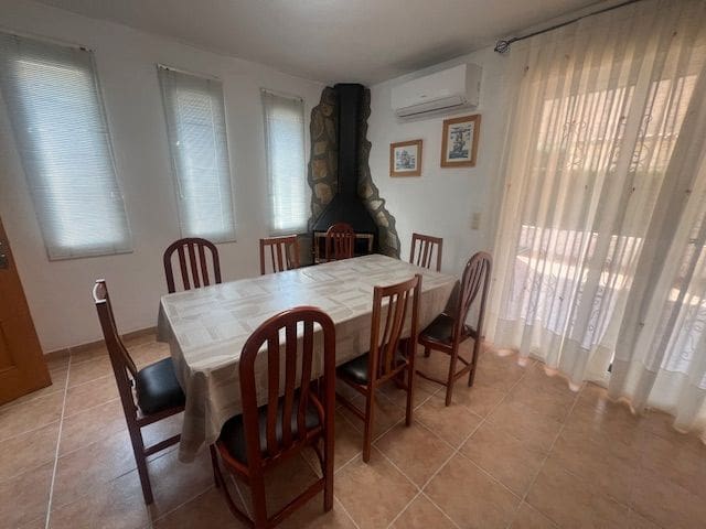 4 soveværelse Semi-Rækkehus til salg i Peniscola med swimmingpool garage - € 240.000 (Ref: 9105920)