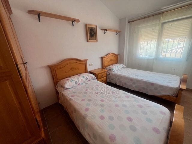 4 soveværelse Semi-Rækkehus til salg i Peniscola med swimmingpool garage - € 240.000 (Ref: 9105920)